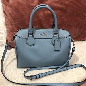 Coach bag💯% authentic!!